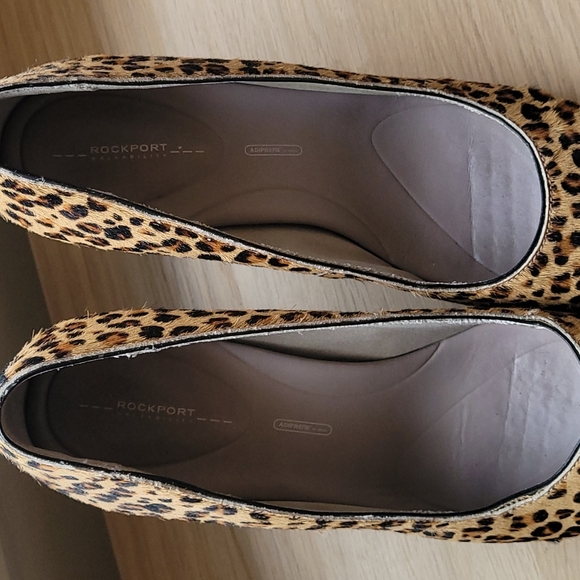 Rockport wedges size 9.5 US. Good used condition. - Picture 7 of 9